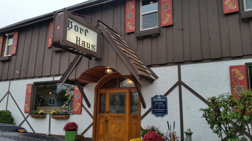 Dorf Haus Supper Club 1